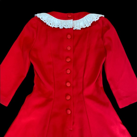 MARC JACOBS**The Red Dress**US 2**$795 - Picture 8 of 9